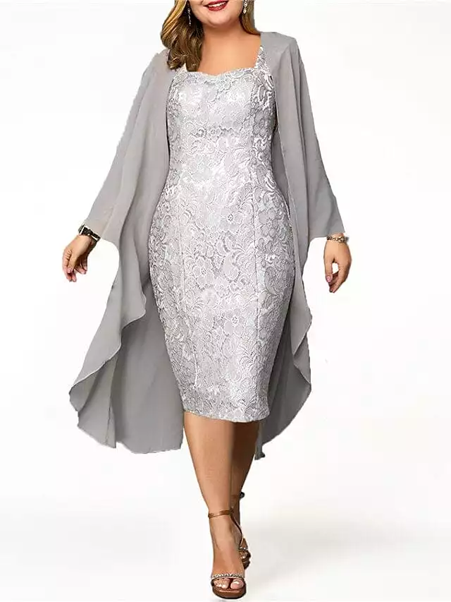 Flattering Plus Size Lace Dress for Winter Occasions