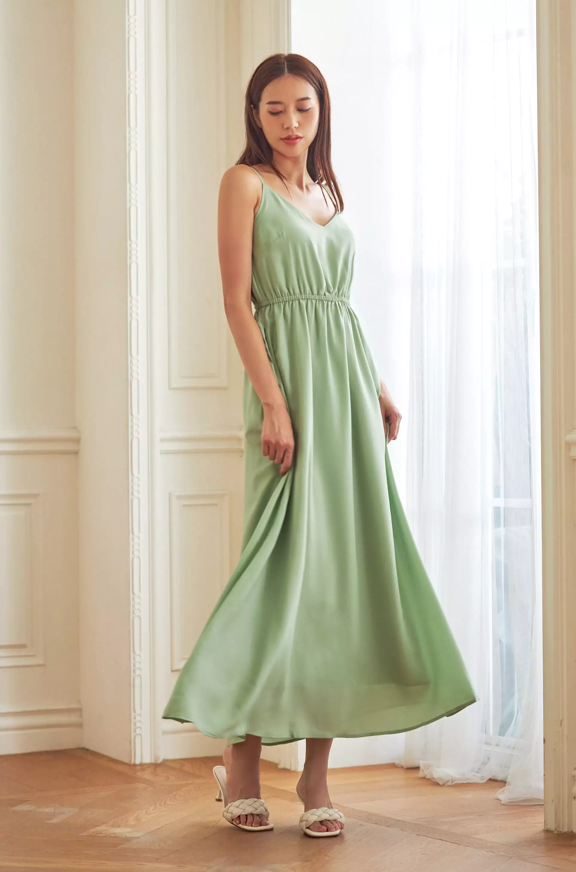 Missing calls elastic maxi dress green