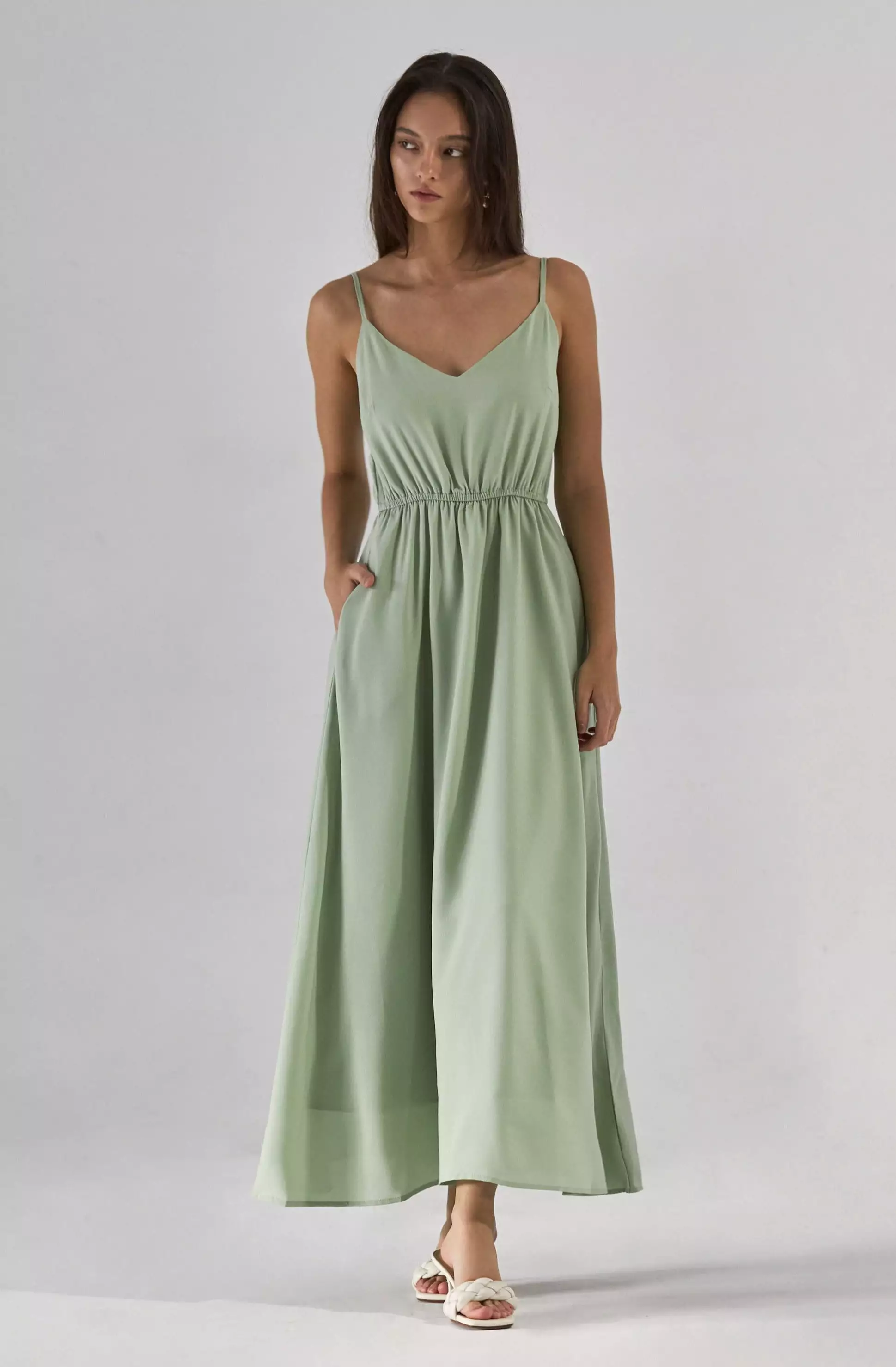 Missing calls elastic maxi dress green