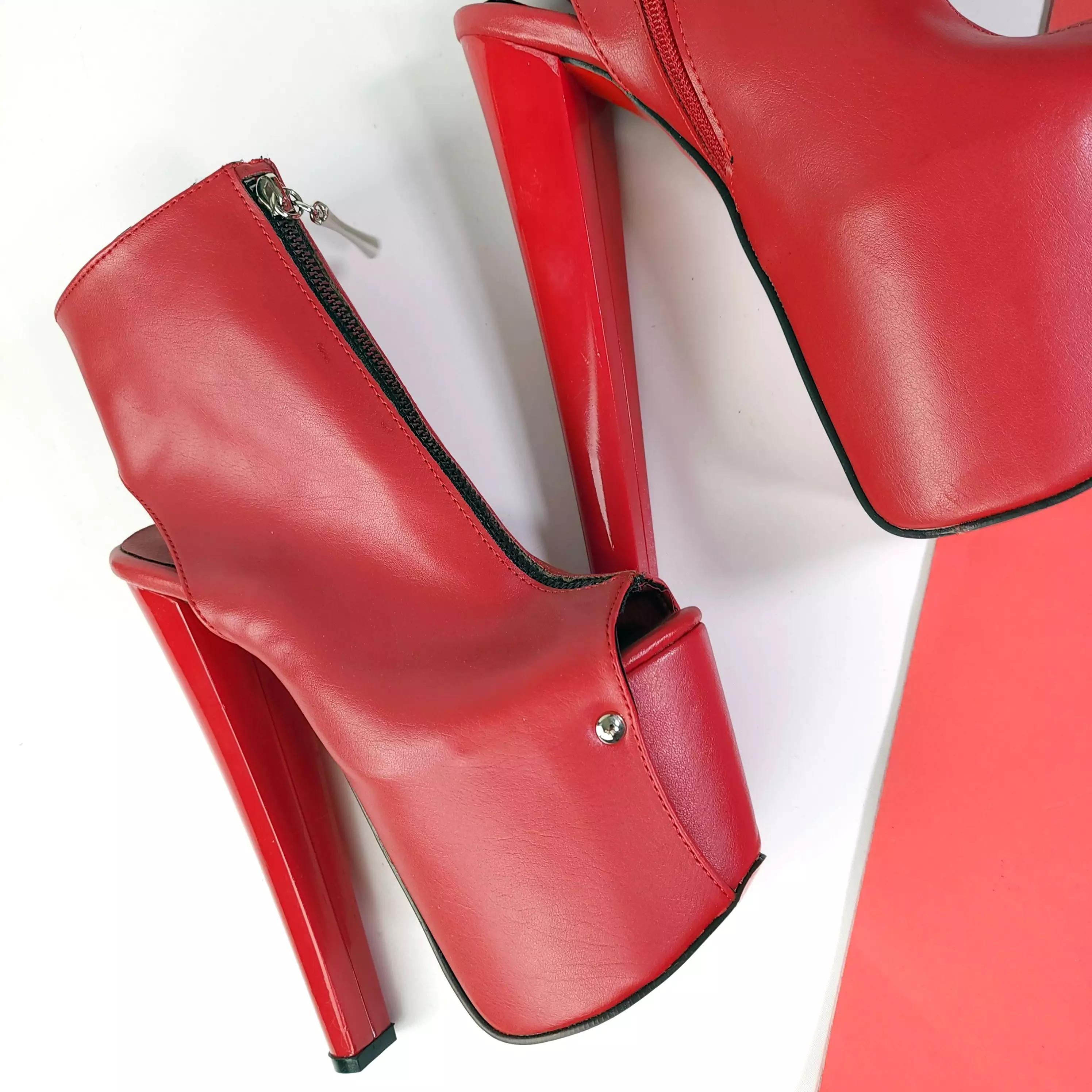 Red Zipper Detail Chunky Ankle Cut Heels