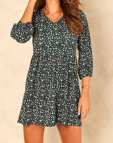 Signage Textured Short 3/4 Sleeve Floral Printed Dress