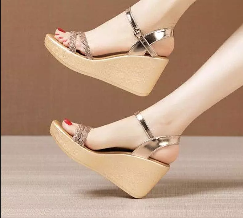 Stylish 2-Straps Wedge Sandals