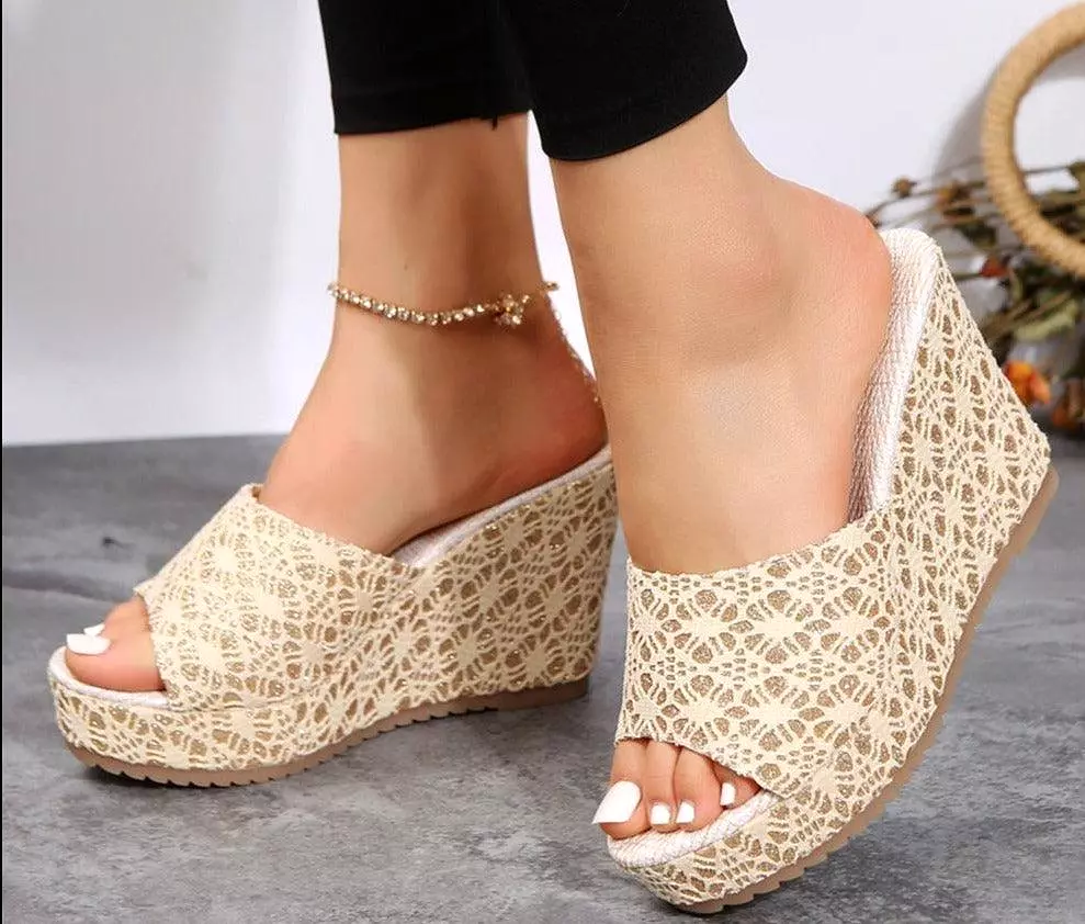 Stylish Printed Wedge Shoes