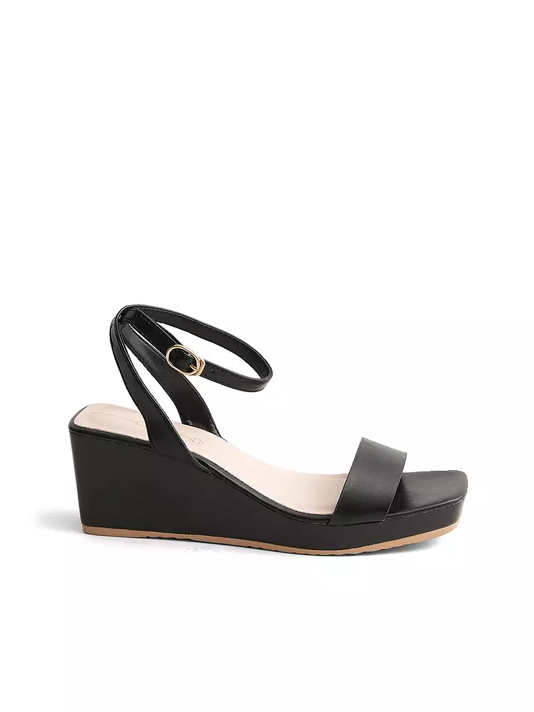 Tahoma Wedge Sandals