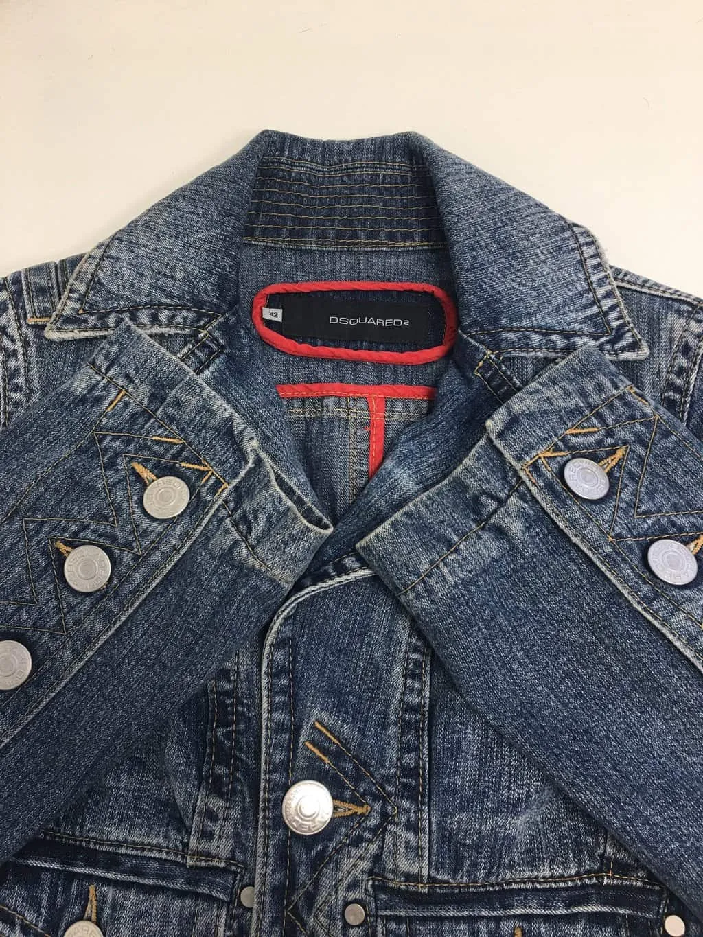 Vintage blue denim jacket by Dsquared with flared sleeves – Small