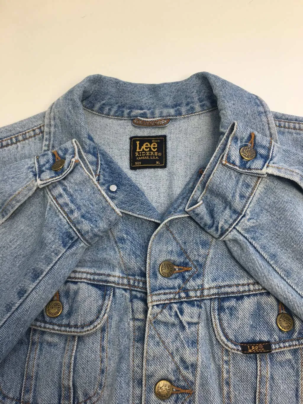 Vintage pale blue stonewash Lee Riders denim jacket – Large