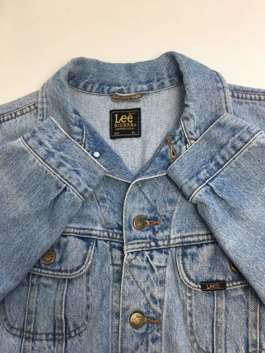 Vintage pale blue stonewash Lee Riders denim jacket – Large